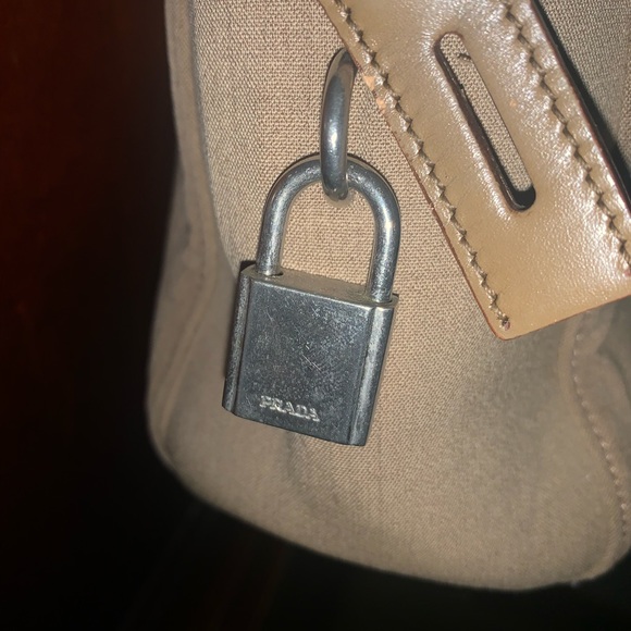 ❤️🔥🔥PRADA BOLSA ,CAQUI.MEDIANA🔥🔥♥️ - Picture 4 of 16